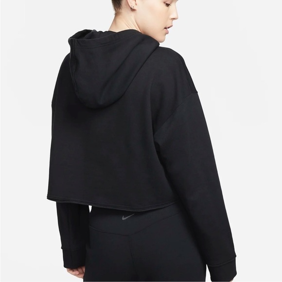 NIKE Yoga Luxe Women's Cropped Fleece Hoodie - Picture 3 of 5